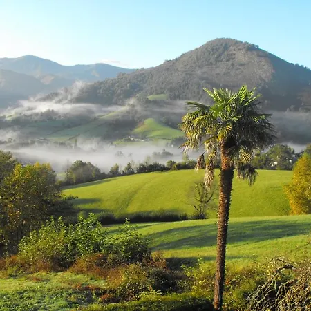 D'hotes Maison Paillet Bed and breakfast Montory
